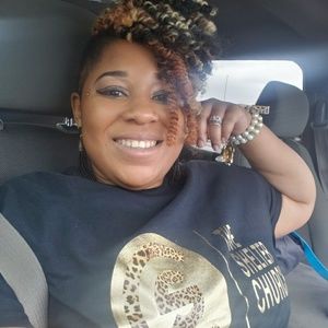 Meet your Posher, Sharnese